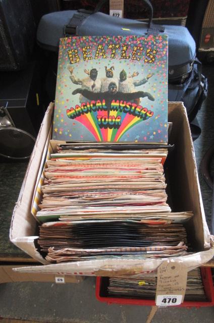 BOX OF SINGLES INCLUDING BEATLES Image