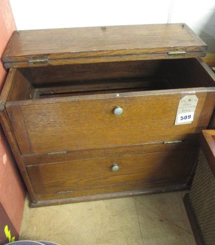 OAK COLLECTORS BOX Image