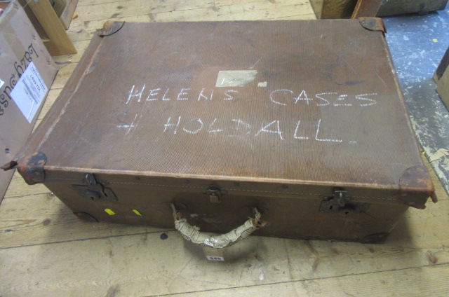VINTAGE TRAVEL CASE Image