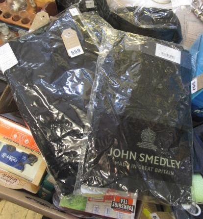 FOUR JOHN SMEDLEY T SHIRTS SIZE L Image