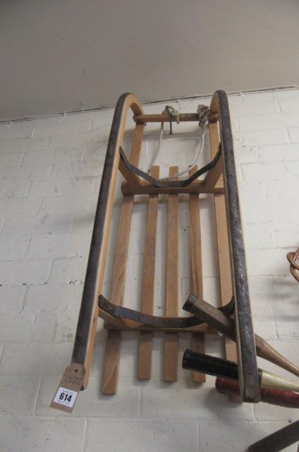 VINTAGE SLEDGE Image