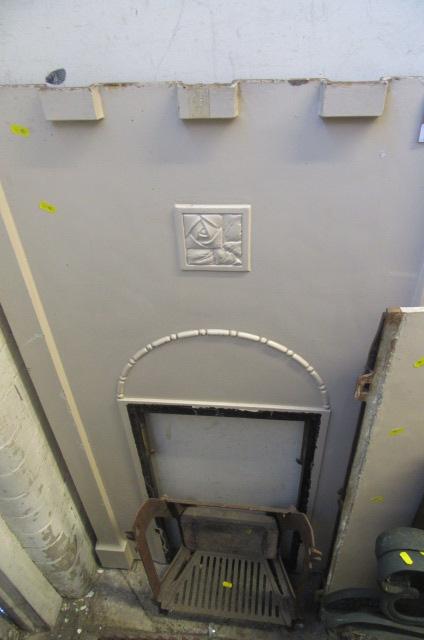 CAST IRON FIRE SURROUND Image