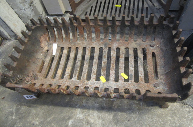 METAL FIRE BASKET Image