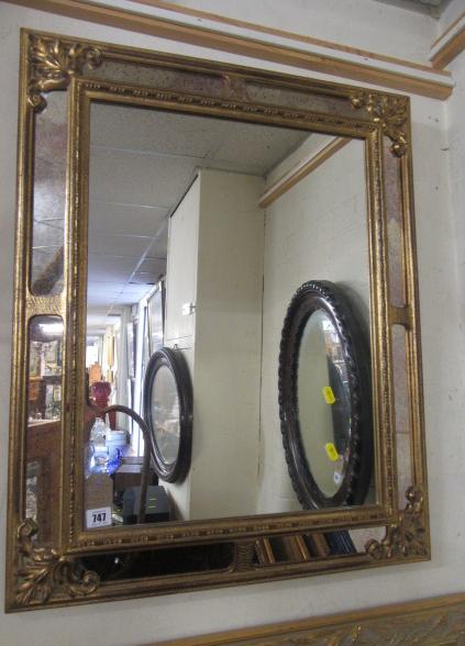 GILT FRAMED MIRROR Image