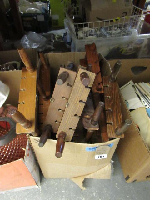 BOX OF STANDS Image