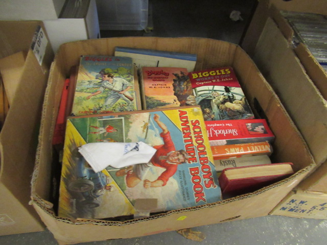 BOX OF VINTAGE BOOKS Image