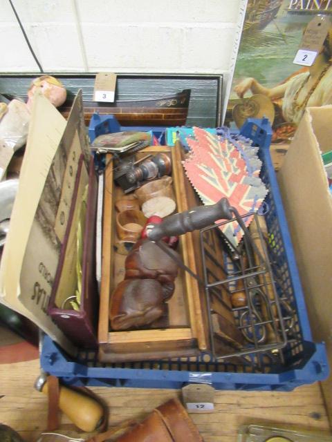 WOODEN TIE BOX WITH CONTENTS AND NOVELTY PENCIL SHARPENERS ETC Image