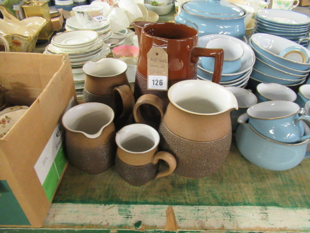 QUANTITY OF JUGS Image