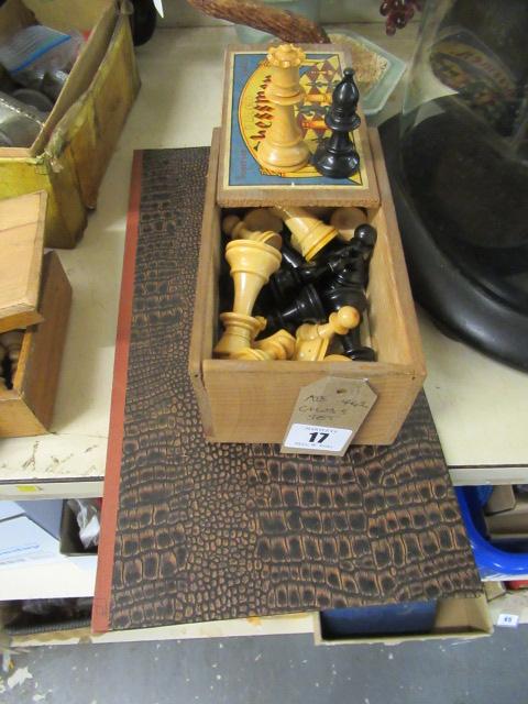 CHESS SET Image