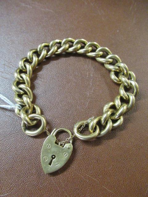 9CT GOLD CURB LINK BRACELET Image