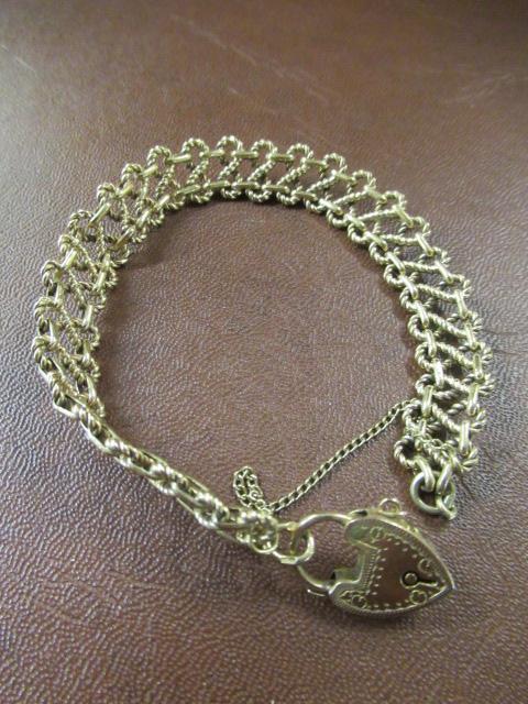 9CT GOLD ROPE TWIST BRACELET Image