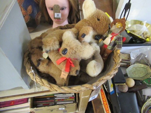BASKET OF 1950S KOALA TOYS INCLUDING MUFF Image