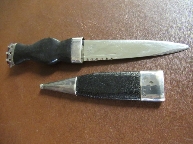 SILVER MOUNTED SGIAN DUBH Image