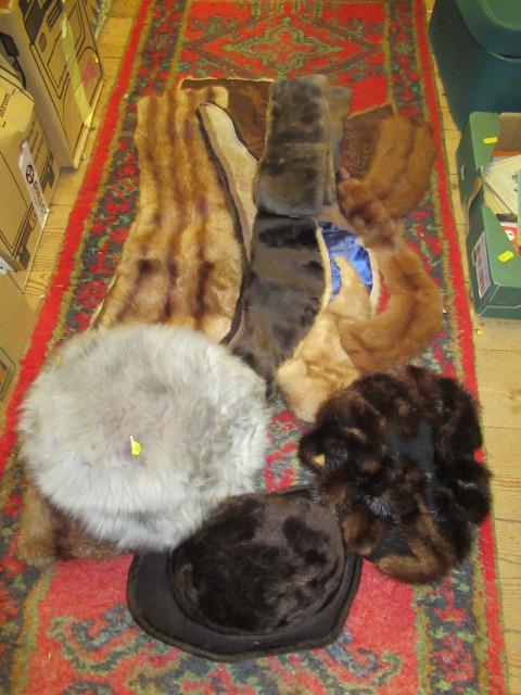 MINK HAT AND THREE COLLARS HARES FUR HAT AND OTHER FURS Image