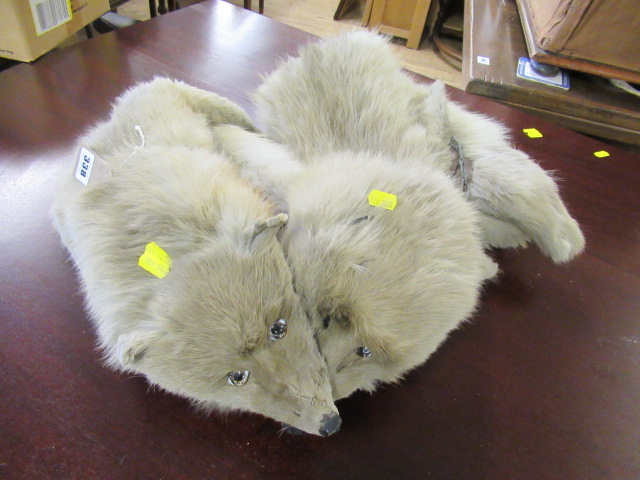 DOUBLE FOX FUR STOLE Image