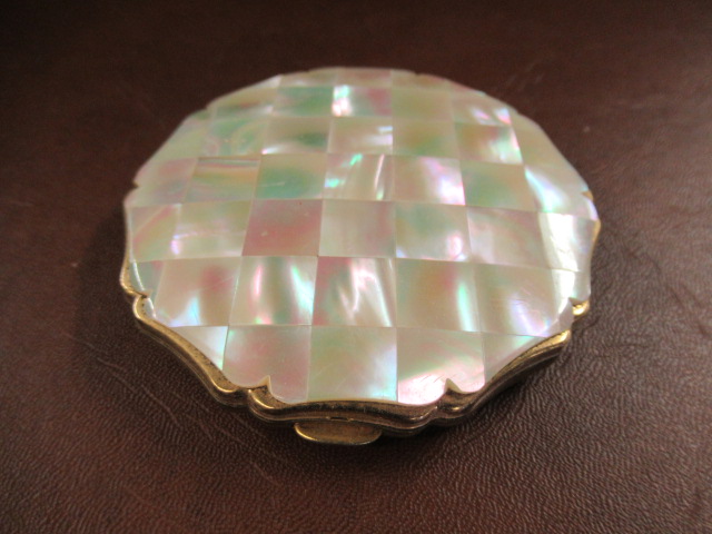 STRATTON MOTHER OF PEARL COMPACT Image