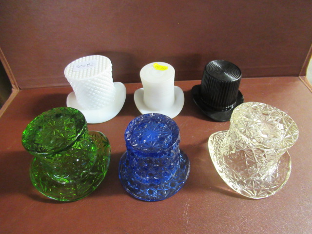QUANTITY OF VASELINE AND OTHER GLASS Image
