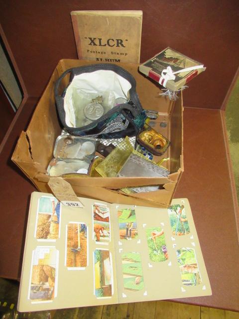 BOX OF COLLECTABLES Image
