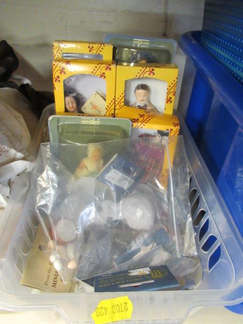 SMALL BASKET OF DOLLS AND DOLLS HOUSE FURNITURE Image