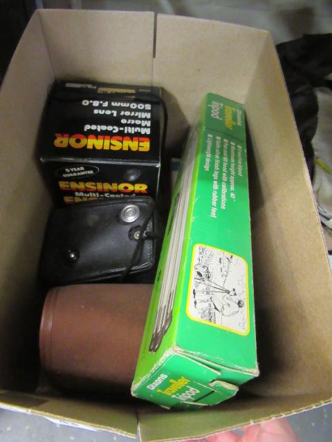 BOX OF CAMERAS ETC Image