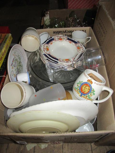 BOX OF CERAMICS AND GLASS Image