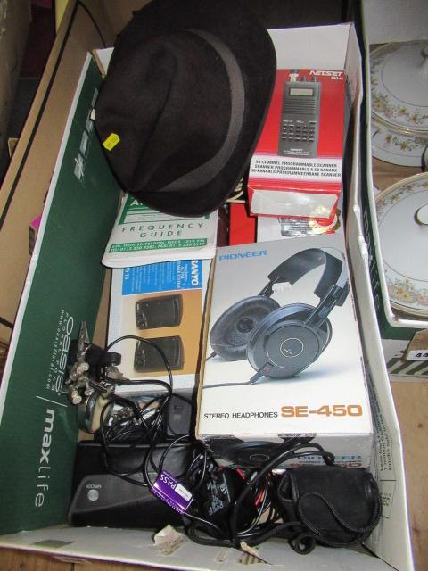 BOX OF CAMERAS AND A SCANNER ETC Image