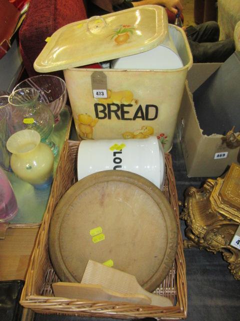 ENAMEL BREAD BIN AND CONTENTS Image