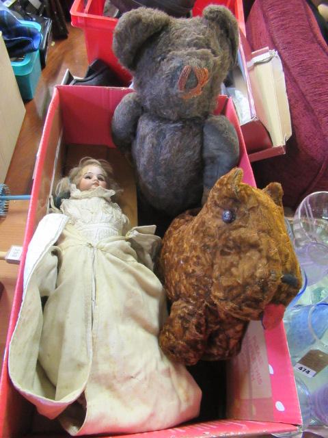 BOX OF DOLLS TEDDYS INCLUDING ARMAND MARSEILLE 3200 BISQUE DOLL Image