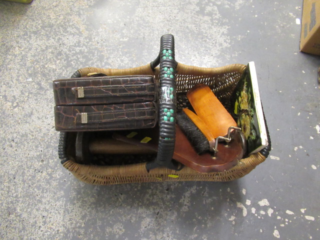 BASKET AND CONTENTS Image