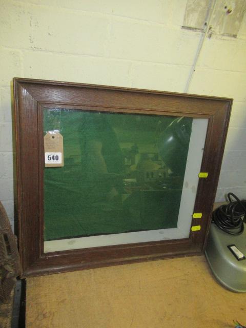 WOODEN DISPLAY BOX Image