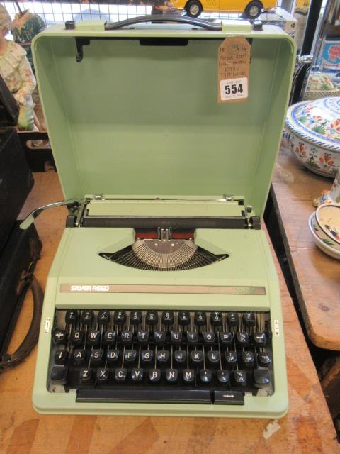 SILVER REED LIGHT GREEN RETRO TYPEWRITER Image