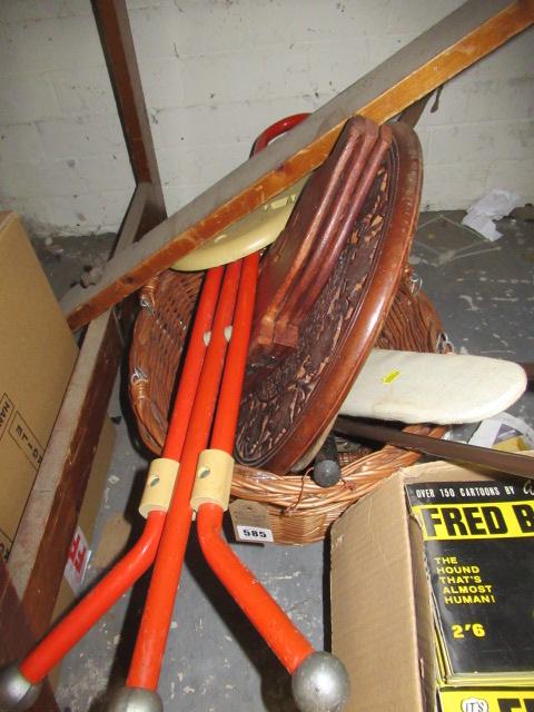 BASKET AND CONTENTS Image