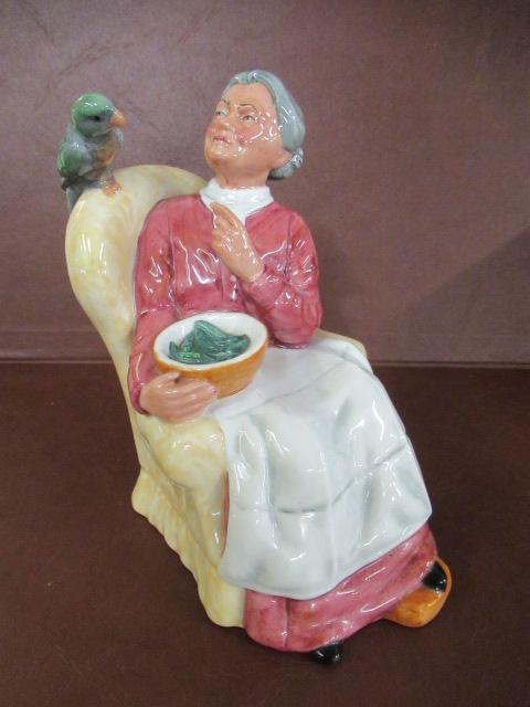 ROYAL DOULTON PRETTY POLLY FIGURE Image