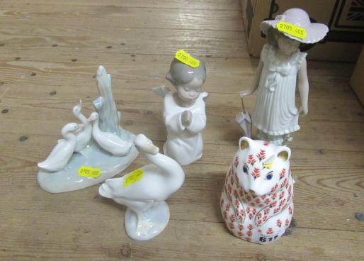 ROYAL CROWN DERBY HAMSTER AND NAO AND LLADRO FIGURES Image