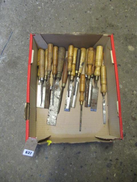 BOX OF WOOD CHISELS Image
