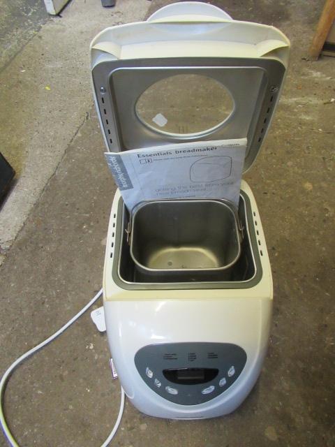 MORPHY RICHARDS BREAD MAKER Image