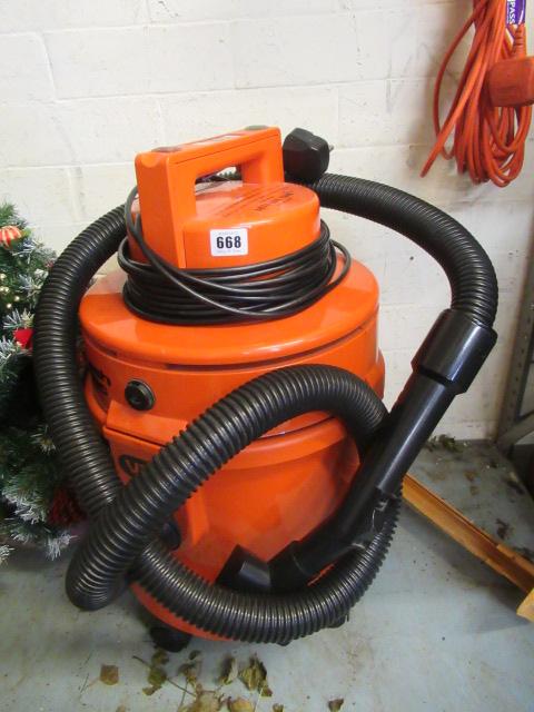 VAX WASH AND VAC WITH ATTACHMENTS Image
