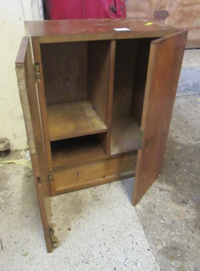 SMALL WOODEN CABINET Image