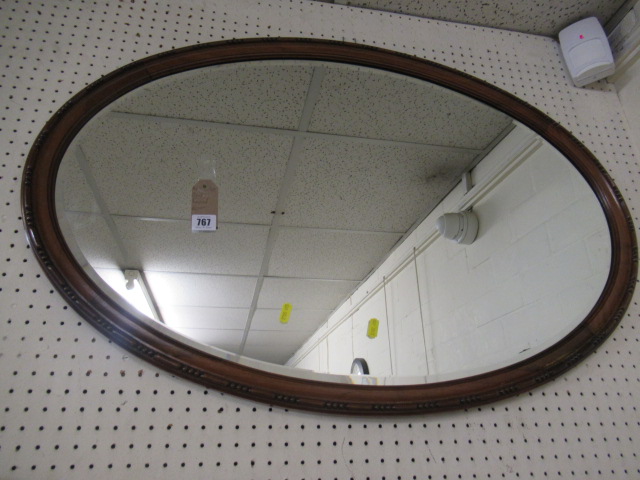 OVAL FRAMED MIRROR Image