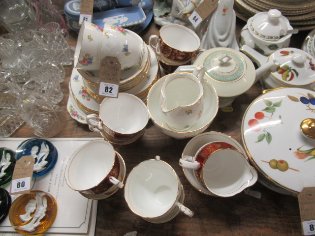 QUANTITY OF CERAMICS Image