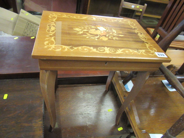 SORENTO SEWING TABLE Image