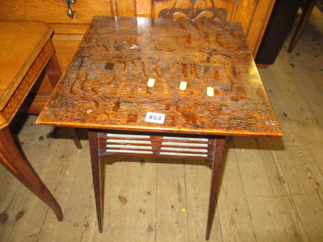 OAK SIDE TABLE Image