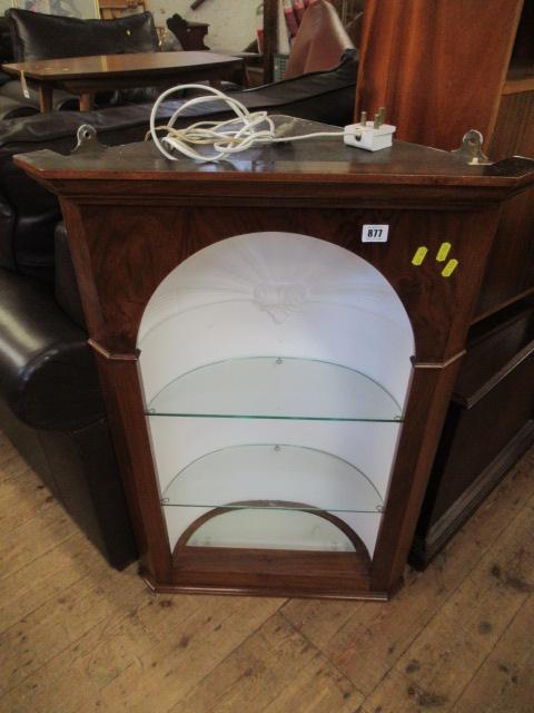 ILLUMINATED WALL SHELF Image