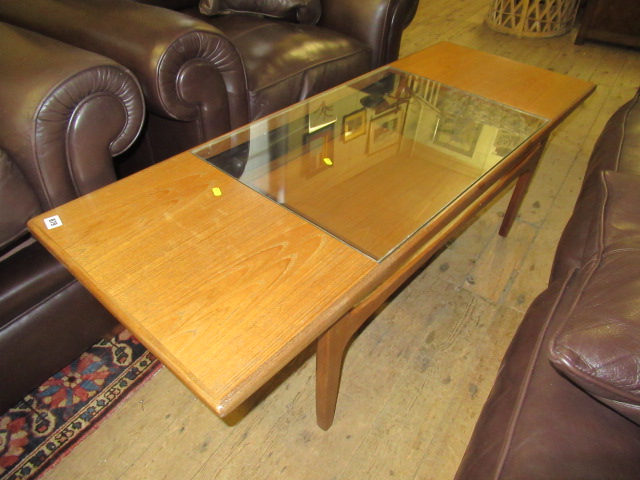 RETRO TEAK AND GLASS COFFEE TABLE Image