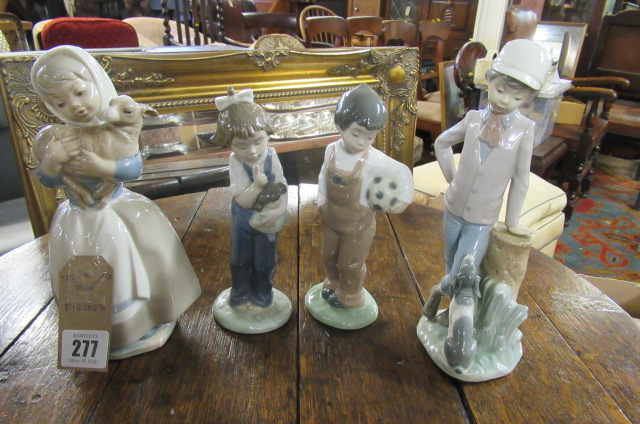 FOUR NAO FIGURES Image