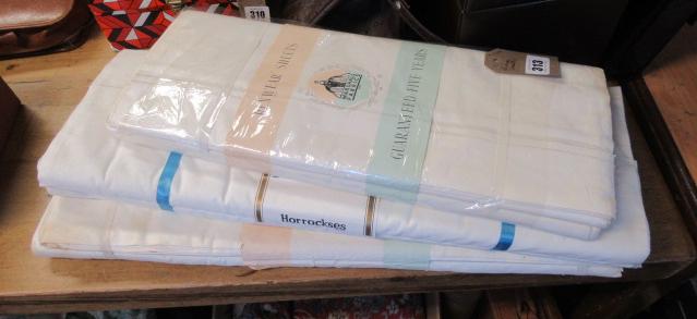 VINTAGE SHEETS Image