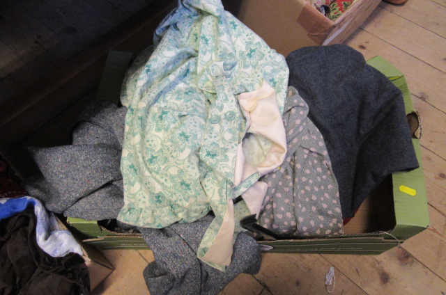 BOX OF VINTAGE CLOTHING Image