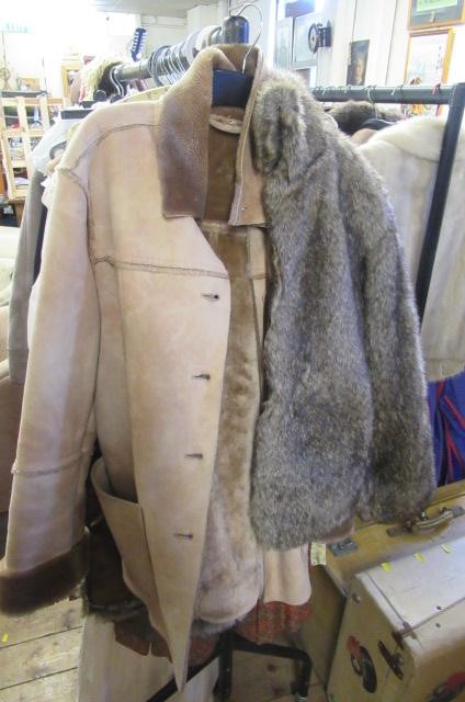 LADIES GREY SHEEPSKIN JACKET  TWO FAUX FURS  LEATHER JACKET AND JERKIN AND TWO OTHER JACKETS (7) Image