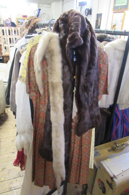 CAPSTICK & HAMER STOLE AND A MINK TIPPET Image