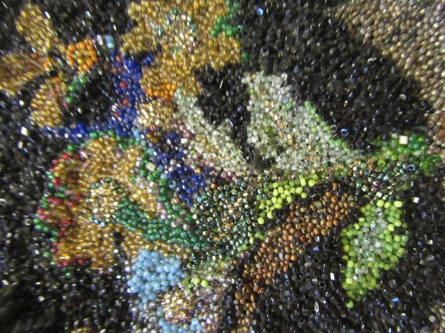 ART DECO BEADED EVENING BAG AND SIMILAR DRAWSTRING BAG Image